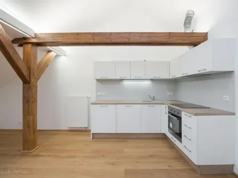 Pronájem bytu 2+kk, Kosoř, Školská, 86 m2