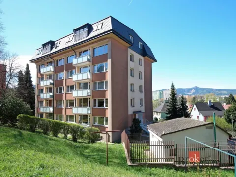 Prodej bytu 3+1, Liberec - Liberec VI-Rochlice, Na Jezírku, 70 m2
