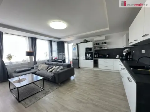 Pronájem bytu 3+kk, Břeclav, J. Opletala, 82 m2