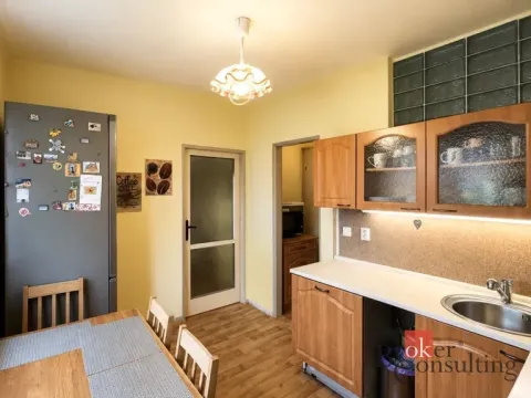 Prodej bytu 3+1, Tlučná, V Rybníčkách, 57 m2