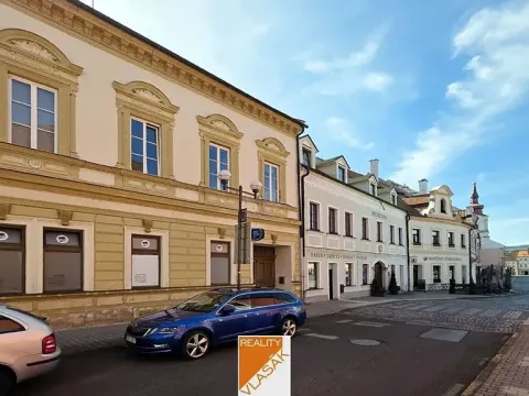 Pronájem obchodního prostoru, Kadaň, Boženy Němcové, 53 m2
