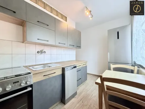 Pronájem bytu 2+1, Kladno, Vašíčkova, 60 m2