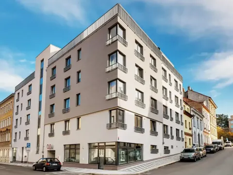 Prodej garážového stání, Praha - Smíchov, Pod Barvířkou, 16 m2