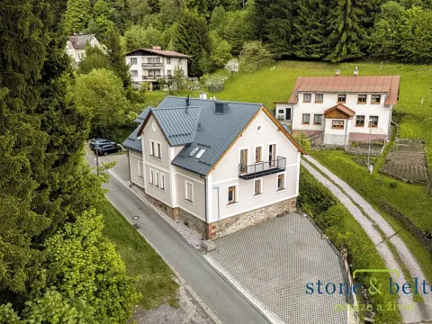 Prodej bytu 1+kk, Vrchlabí, Peklo, 27 m2