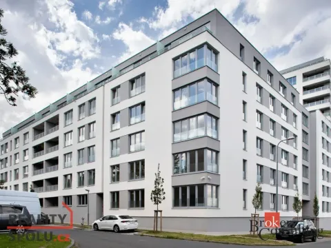 Pronájem bytu 2+kk, Plzeň - Jižní Předměstí, Stehlíkova, 62 m2