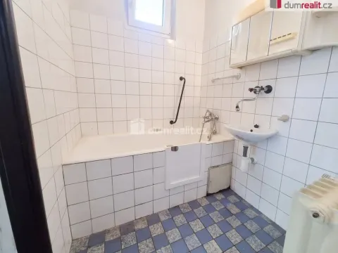 Prodej bytu 3+1, Praha - Braník, Ve studeném, 67 m2