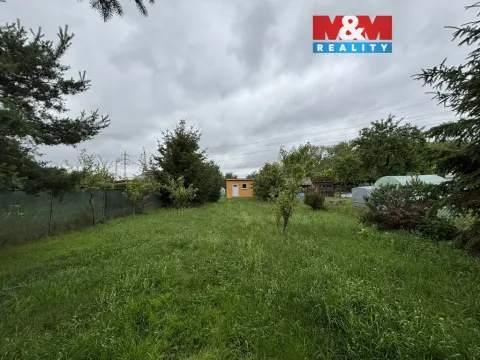 Prodej zahrady, Spořice, 676 m2