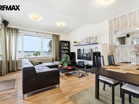 Prodej bytu 4+1, Praha - Libeň, S. K. Neumanna, 115 m2