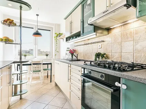 Prodej bytu 3+1, Brno, Uzbecká, 71 m2