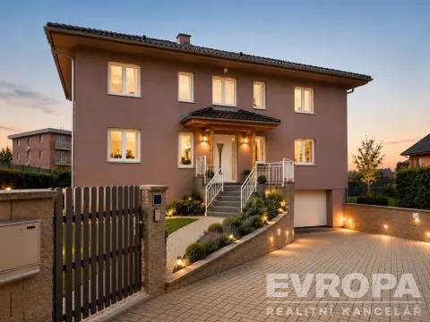 Pronájem rodinného domu, Průhonice, Pod Valem II., 334 m2