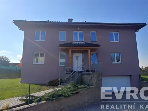 Pronájem vily, Průhonice, Pod Valem II., 350 m2