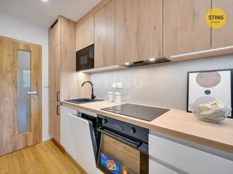 Prodej bytu 1+kk, Zlín, Družstevní, 33 m2