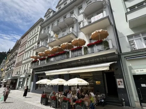 Pronájem kanceláře, Karlovy Vary, Stará Louka, 12 m2