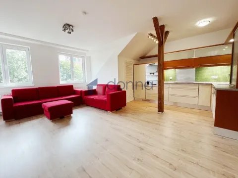 Pronájem bytu 4+kk, Praha, Pod Kavalírkou, 100 m2