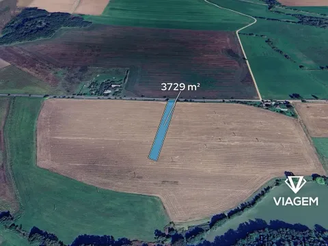 Prodej podílu pole, Lázně Bělohrad, 1864 m2