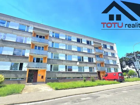 Pronájem bytu 1+1, Jaroměř, nábřeží 17. listopadu, 35 m2