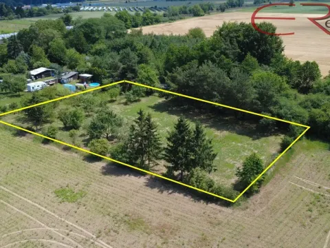 Prodej zahrady, Horní Počaply, 2335 m2