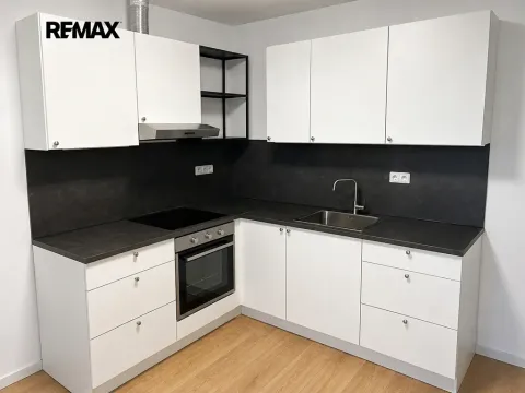 Prodej bytu 1+kk, Lavičky, 53 m2