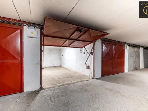 Prodej garáže, Kladno, Bellevue, 16 m2