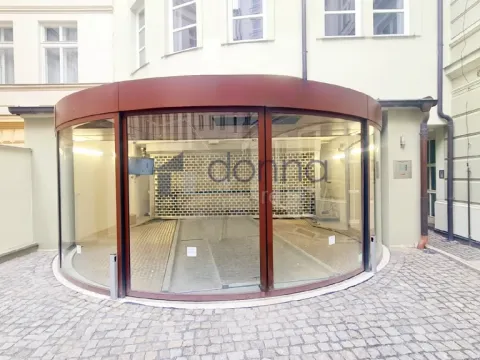 Pronájem garážového stání, Praha, Václavské náměstí, 12 m2