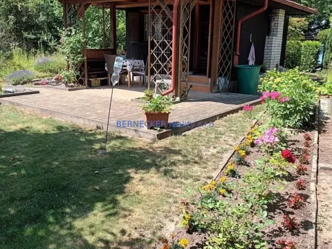 Prodej chaty, Hradec Králové - Pouchov, Za Hřbitovem, 16 m2