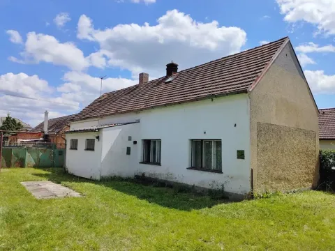 Prodej rodinného domu, Poděvousy, 105 m2