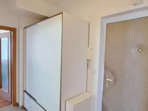 Pronájem bytu 2+kk, Jihlava, Kollárova, 53 m2
