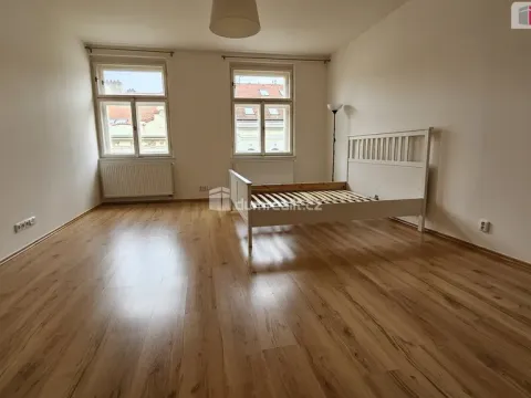 Pronájem bytu 1+1, Praha - Vinohrady, Italská, 65 m2