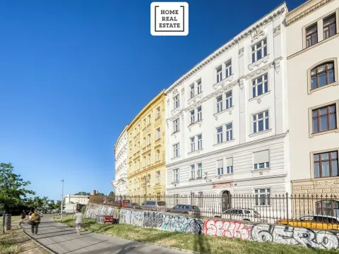 Prodej bytu 3+1, Praha - Žižkov, Příběnická, 85 m2