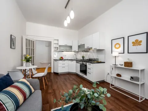 Prodej bytu 1+1, Praha - Karlín, Na střelnici, 53 m2