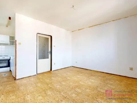 Prodej bytu 1+kk, Břeclav - Poštorná, Nádražní, 32 m2