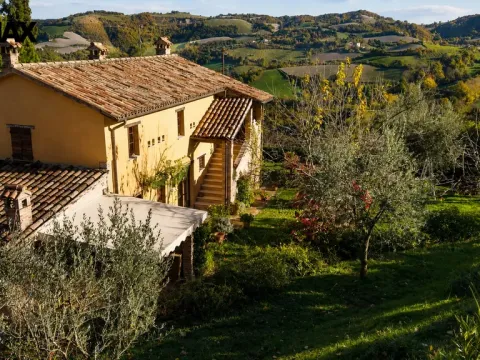 Prodej bytu 3+1, ,Monteguiduccio,Itálie, 180 m2