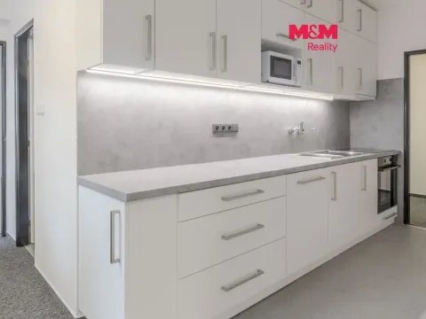 Pronájem bytu 3+1, Zlín - Mladcová, Mokrá II, 82 m2