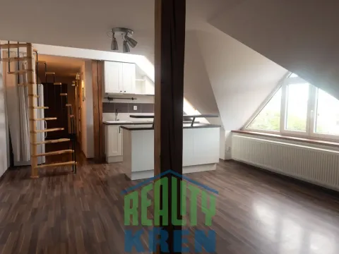 Pronájem bytu 2+kk, Kralupy nad Vltavou - Mikovice, 28. října, 66 m2