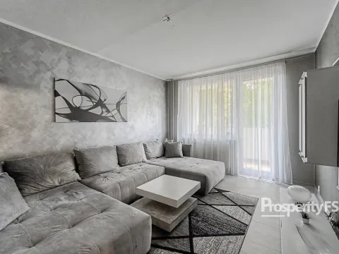Prodej bytu 2+1, Louny, Kpt. Nálepky, 57 m2