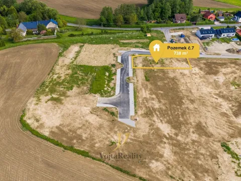 Prodej pozemku pro bydlení, Komárov, 738 m2