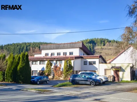 Prodej komerčního pozemku, Velké Karlovice, 2837 m2