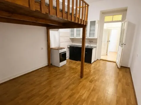 Pronájem bytu 2+kk, Praha - Vinohrady, Lužická, 50 m2