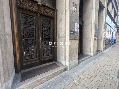 Pronájem obchodního prostoru, Brno, Sukova, 51 m2