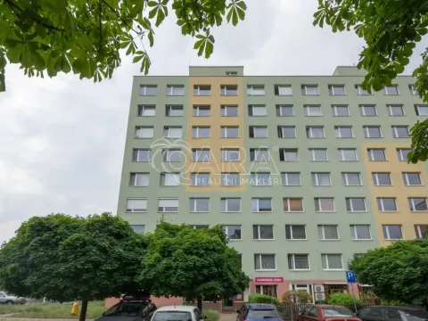 Pronájem bytu 2+kk, Neratovice, Dr. E. Beneše, 48 m2