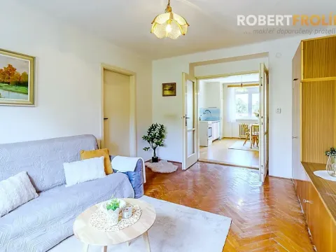 Prodej bytu 2+1, Praha - Bubeneč, Ve struhách, 48 m2