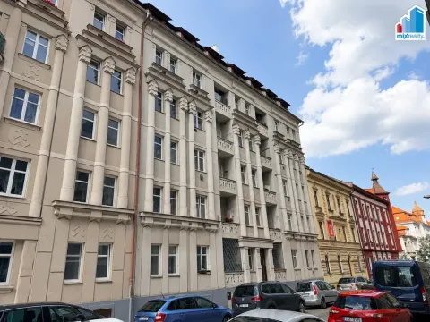 Prodej bytu 2+kk, Plzeň, Houškova, 50 m2