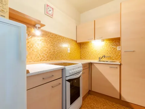 Pronájem bytu 2+kk, Praha - Bohnice, Štětínská, 40 m2