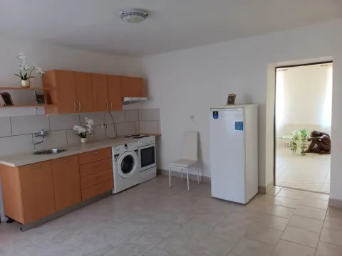 Pronájem bytu 1+1, Tršice - Hostkovice, 48 m2