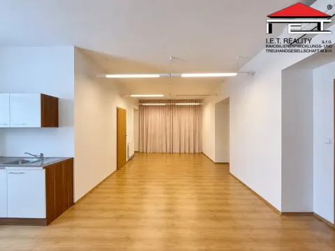 Pronájem kanceláře, Brno, Jakubské náměstí, 87 m2