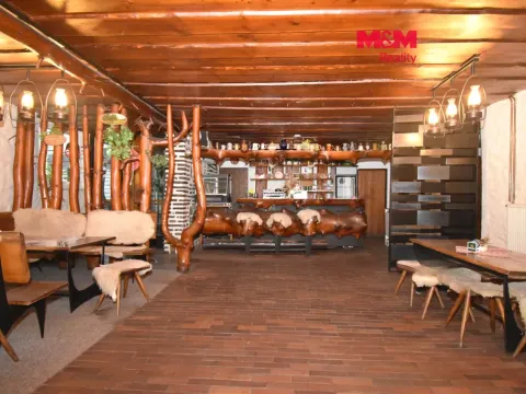 Prodej ubytování, Bílá, 900 m2