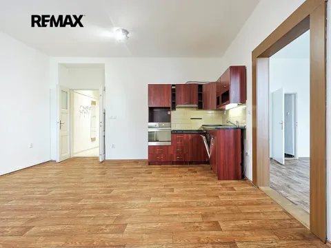 Pronájem bytu 2+kk, Plzeň, Edvarda Beneše, 57 m2