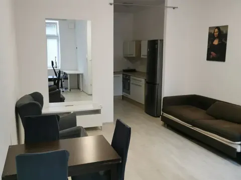 Pronájem bytu 1+kk, Tišnov, Cáhlovská, 29 m2