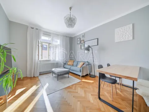 Prodej bytu 3+1, Praha - Vršovice, Charkovská, 77 m2