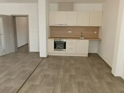 Pronájem bytu 1+1, Česká Lípa, Pražská, 46 m2